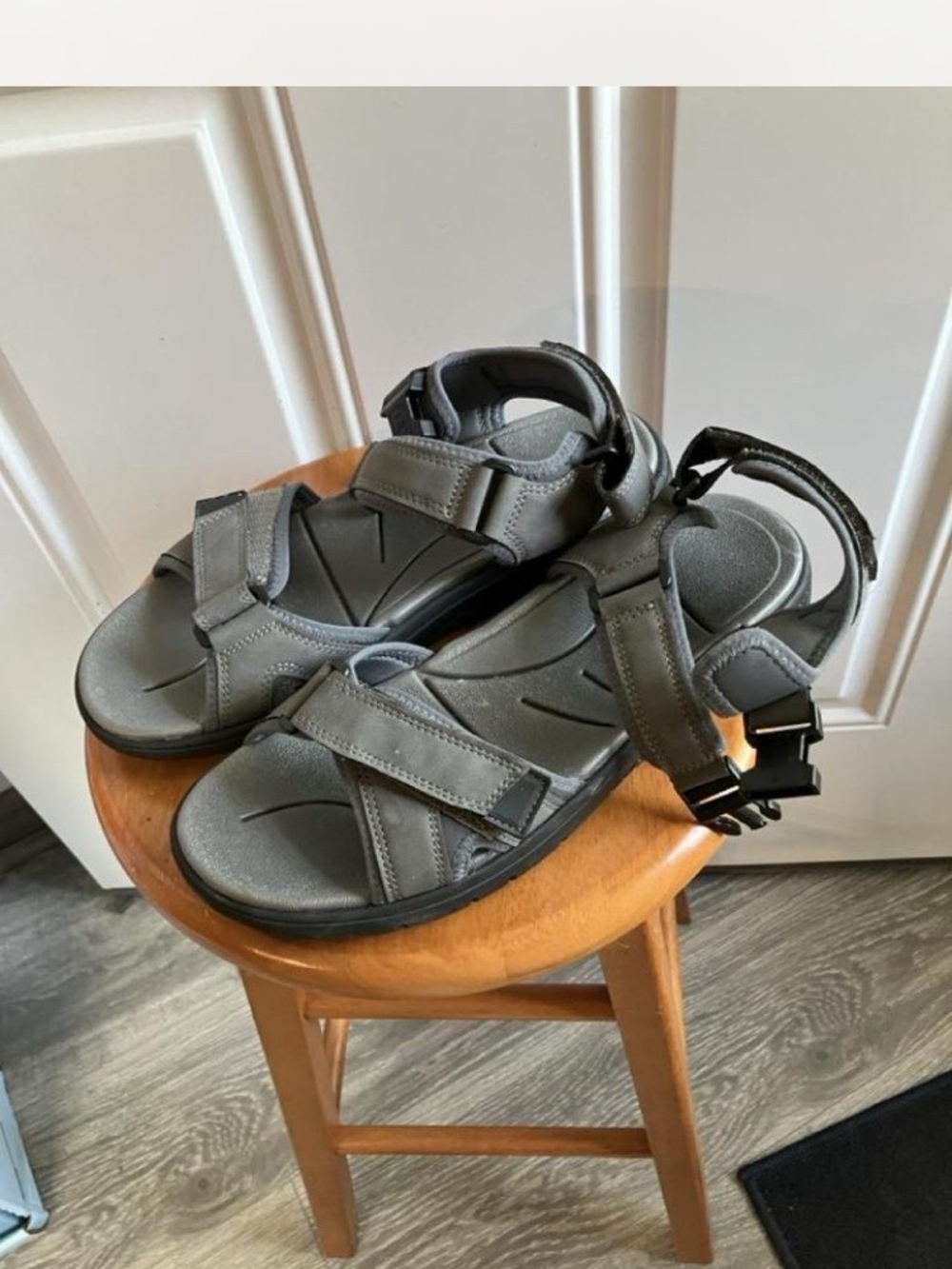 Men's Grey Adjustable Strap Sandals